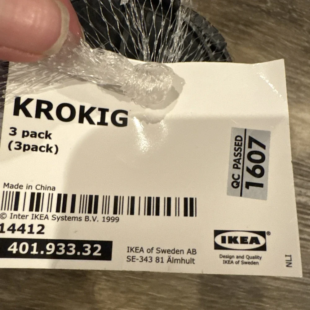 IKEA Krokig Plastic Wall Hooks 3-Pack‎ Red/Blue/Green